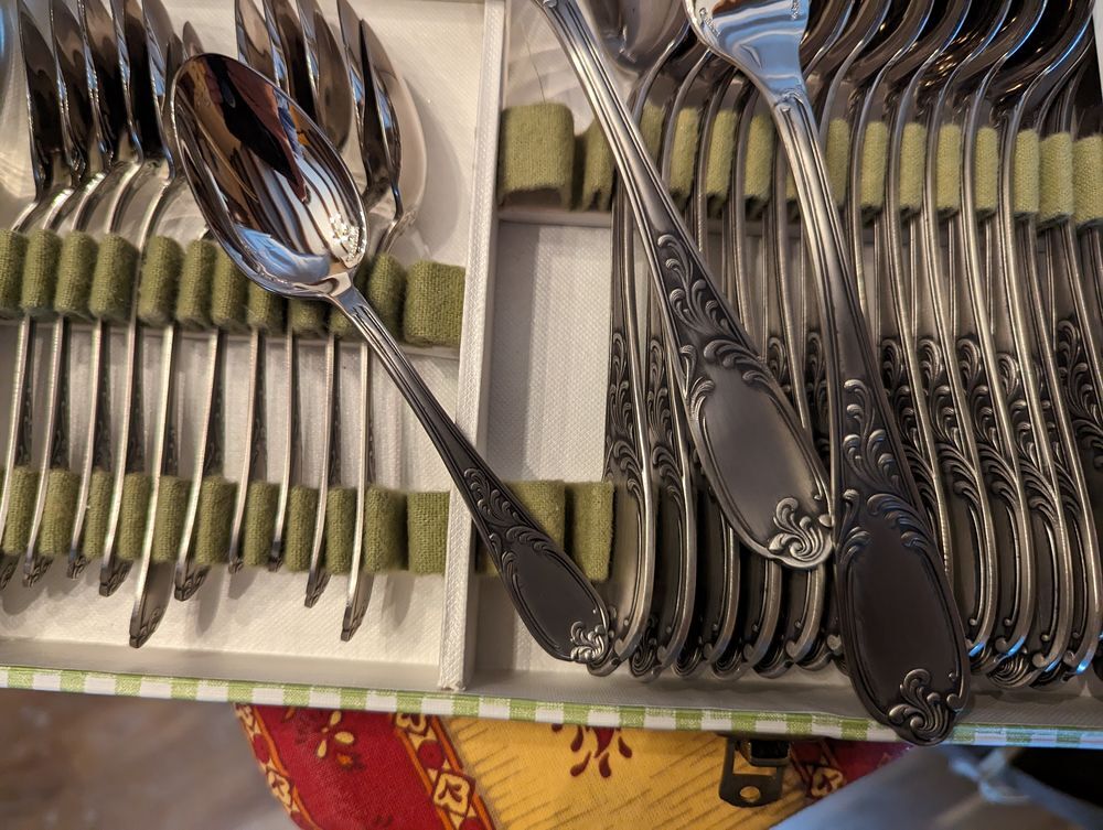 M&eacute;nag&egrave;re Comargent Cuisine