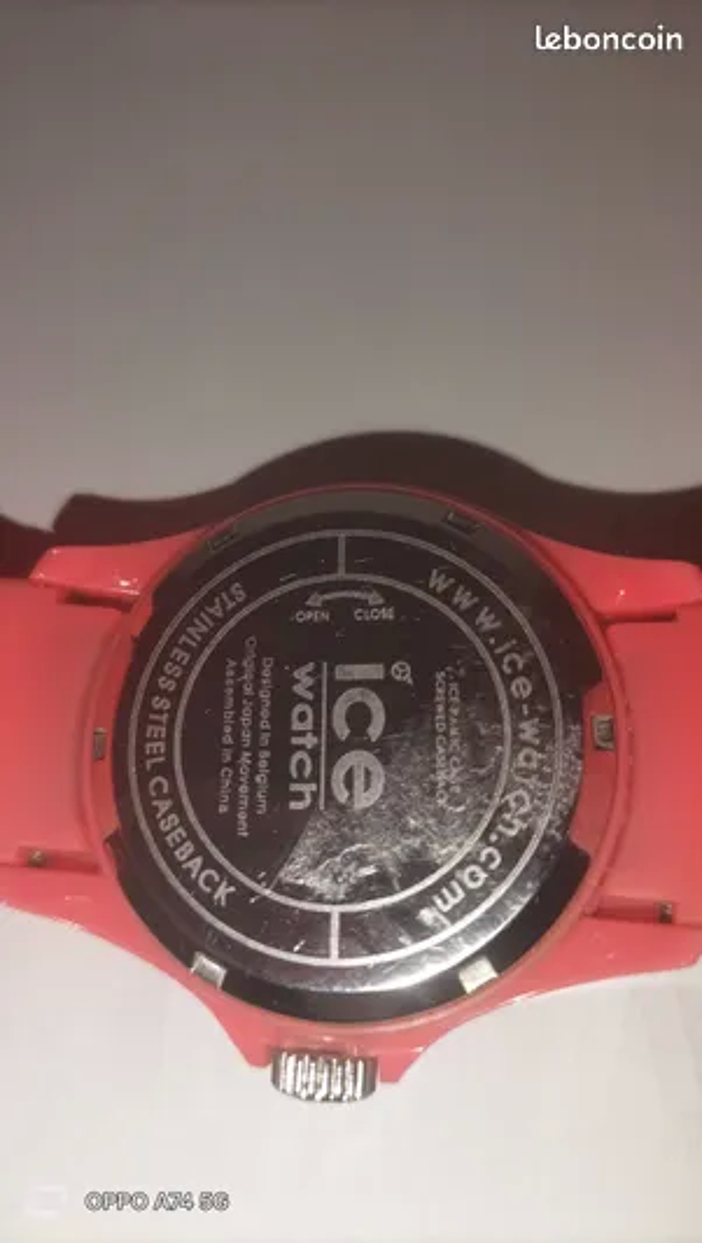 Montre femme couleur corail Bijoux et montres