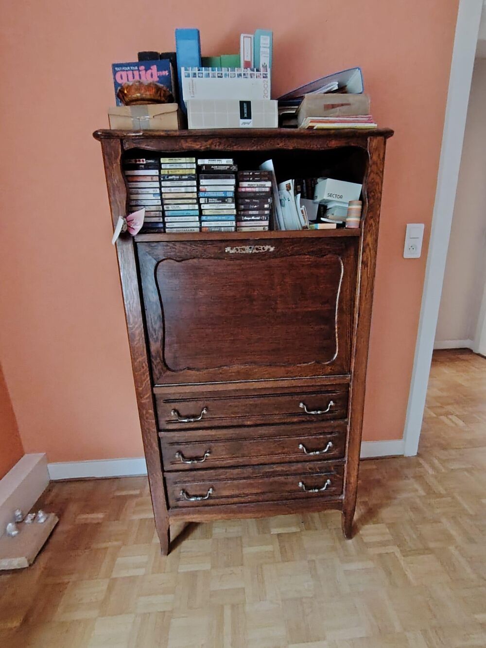 Commode/bureau en bois massif Meubles