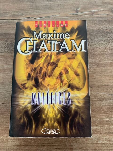 Livre Thriller      Maléfices     - Maxime C 3 Saleilles (66)