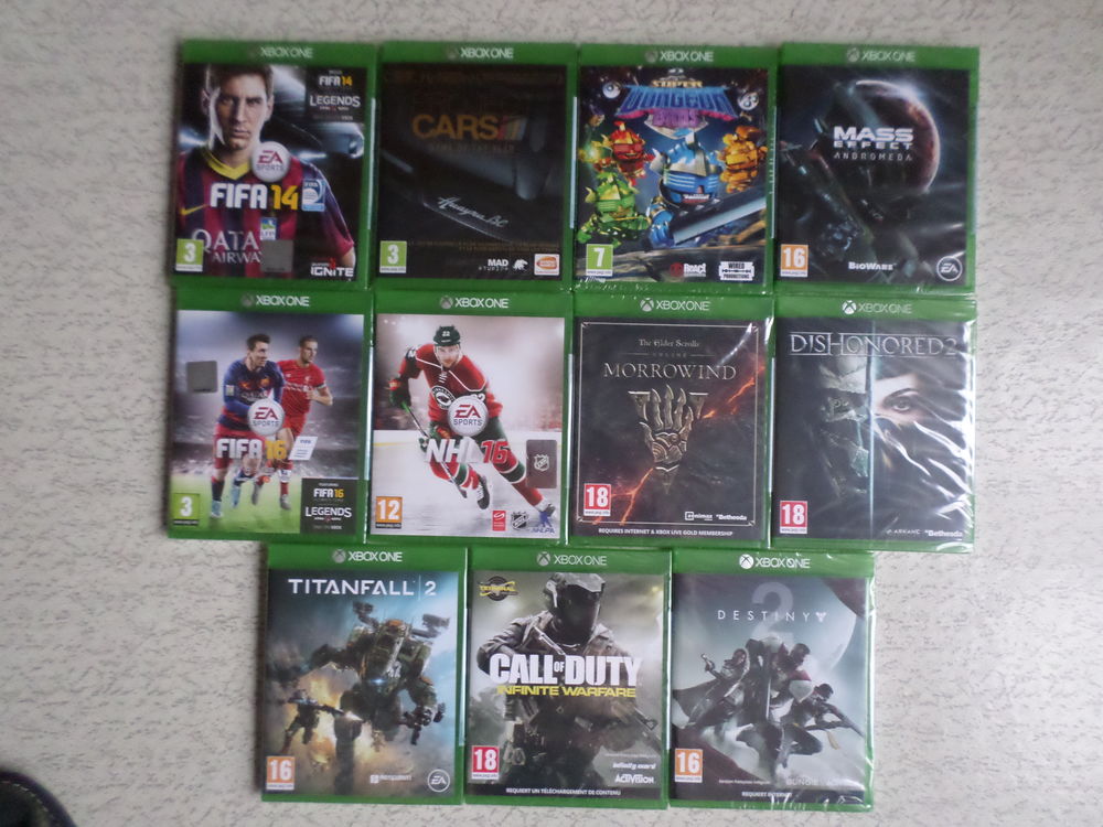 Jeu ps4 wii xbox star wars cartes starter lord of the rings Consoles et jeux vidos