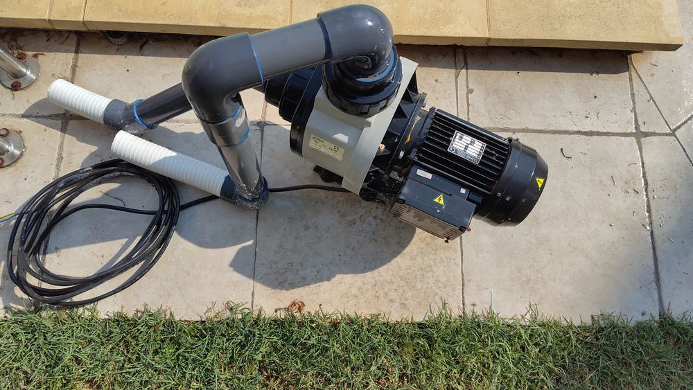 Kripsol Pompe nage Contre Courant KA-300 Bricolage