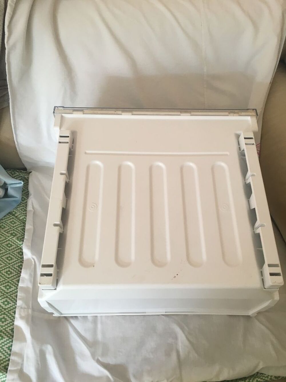 TIROIRS ET CLAYETTES CONGELATEURS WHIRLPOOL Electroménager