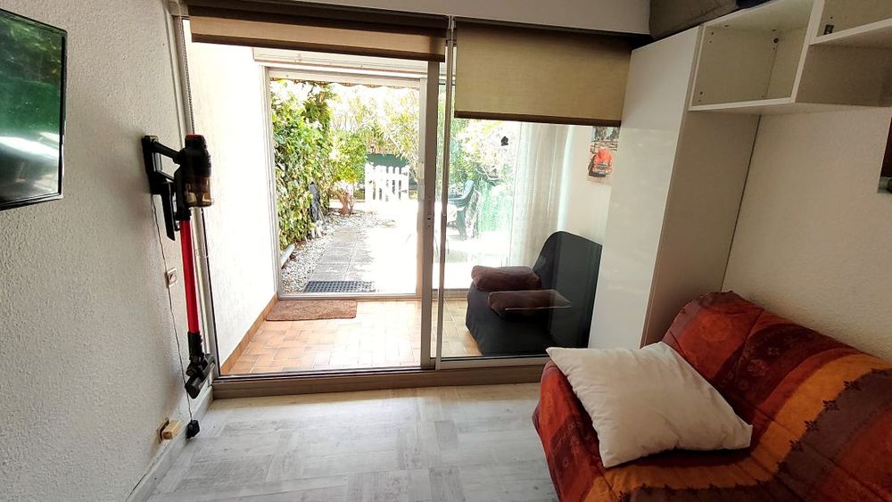 Vente Appartement LE CAP D'AGDE: LA CLAPE rez de jardin avec jardin STUDIO + PARKING / Loggia SUD/OUEST Le cap d agde
