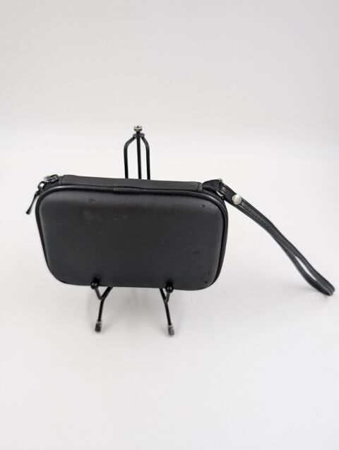 Accessoire Nintendo DS/DS Lite Pochette ou Housse protection 1 Vulbens (74)