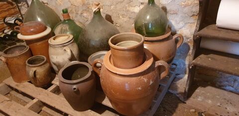  pots en gr�s et bonbonnes  0 Chazelles (16)