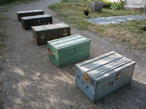 Coffre/Malle bois/munition 45 Castres (81)