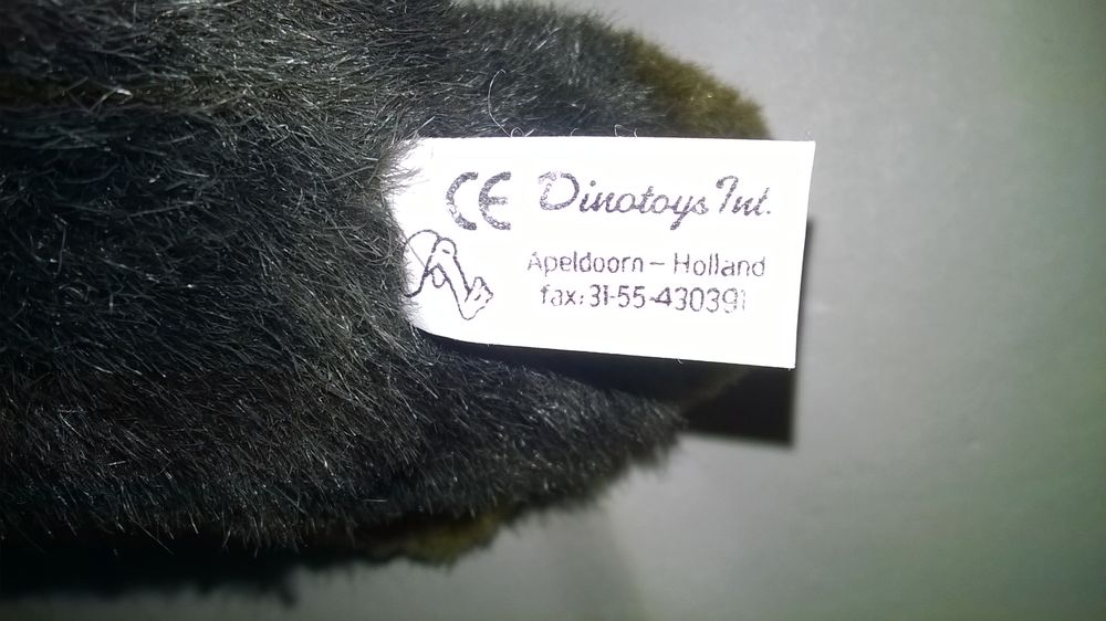 Peluche Gorille 
Excellent etat
Marque Dinotoys
Norme CE
Jeux / jouets