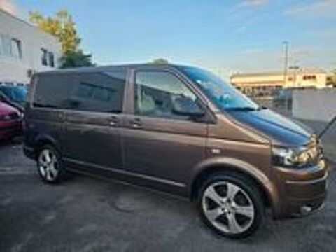 MULTIVAN 2.0 TDI 114 FAP BlueMotion Confortline Court (7 CV) 2011 occasion 69001 Lyon