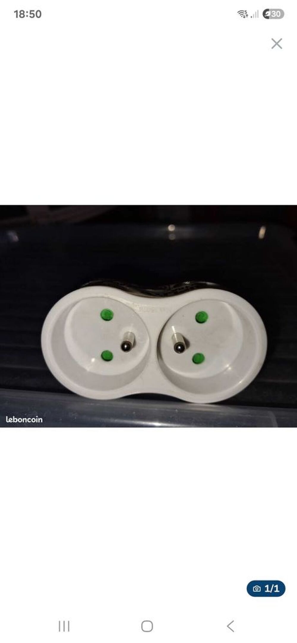 &agrave;-4 double prise &eacute;lectrique neuf 2&agrave;-16Amp. neuf Accessoires