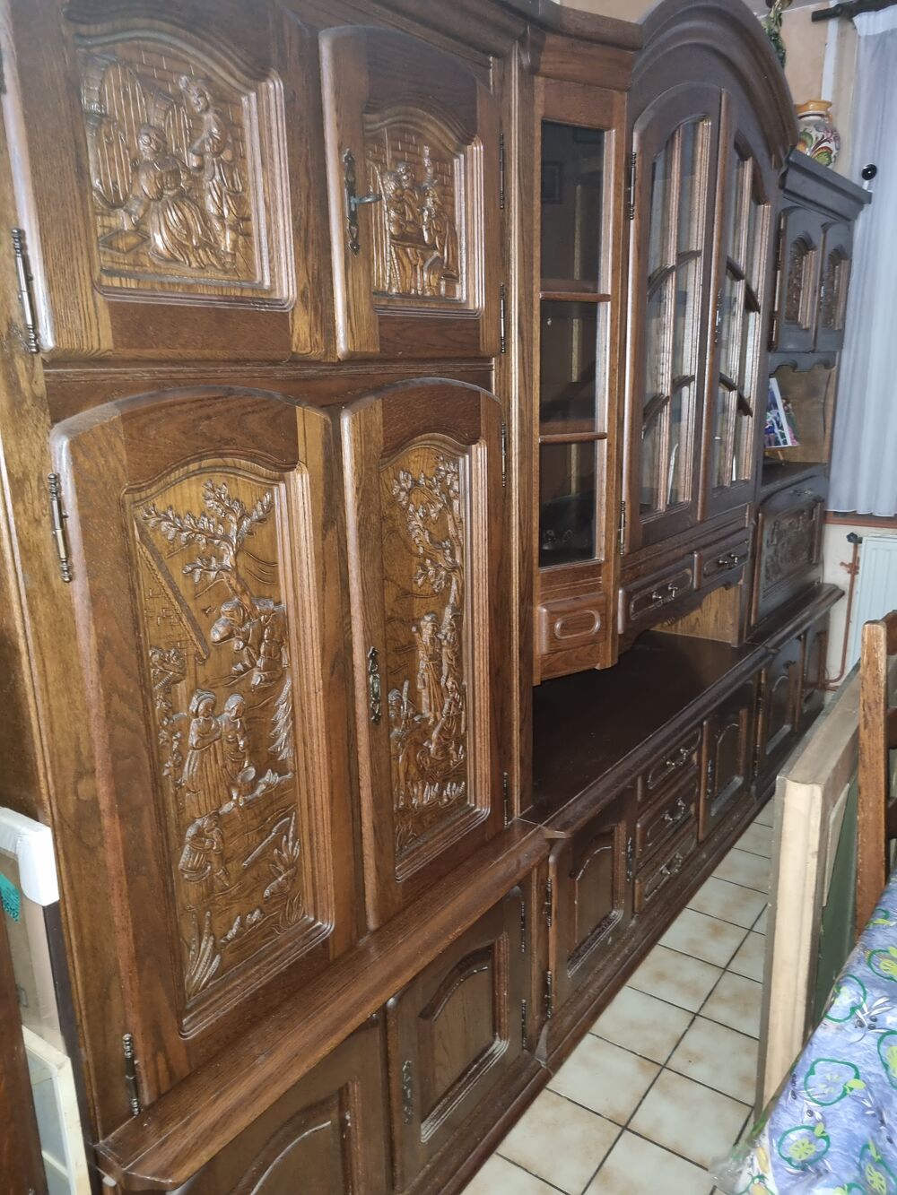 Meuble en ch&ecirc;ne Meubles