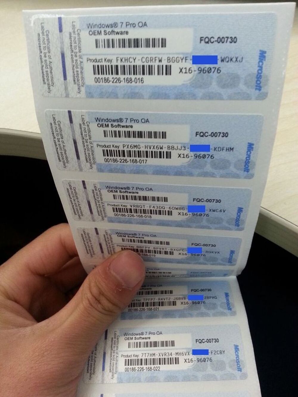 Licence Windows professionnel, 7 - 10 - 11 Matériel informatique
