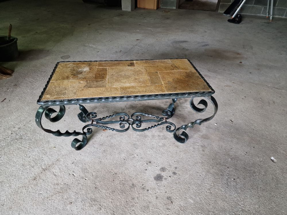 TABLE de salon en fer forg&eacute; Meubles