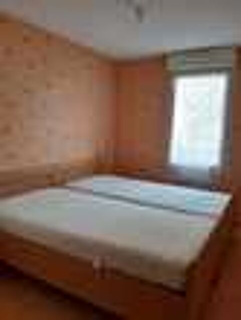 2 Lits avec sommier et matelas Meubles