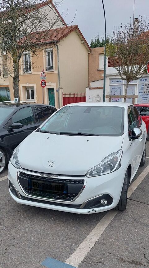 Peugeot 208 PureTech 82ch S&S BVM5 Signature 2019 occasion Saint-Maur-des-Foss&eacute;s 94100