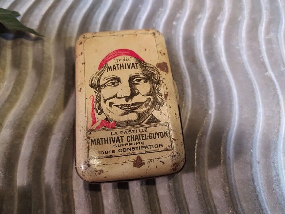 Ancienne Boite Pastilles Laxatives Mathivat Chatel-Guyon 