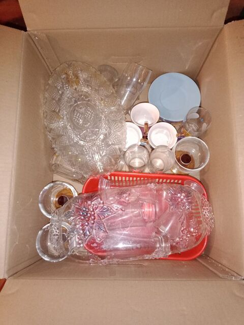 Don de vaisselle verres, plats etc... 0 Lorgues (83)