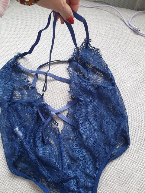 Body dentelle 15 Metz (57)