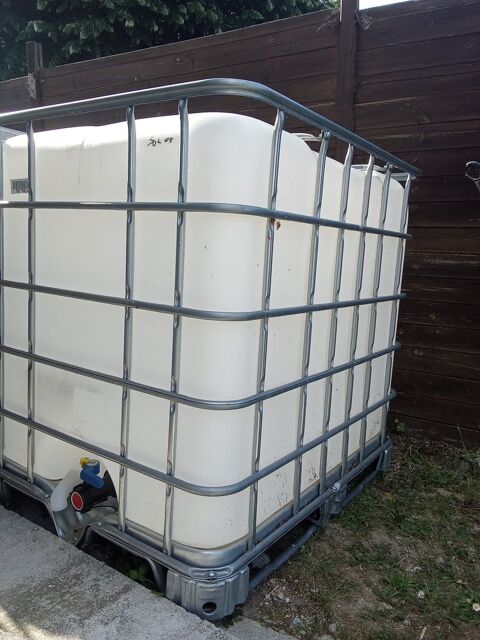 Cuve bac récupérateur d'eau 1000 l 75 Saint-Avertin (37)
