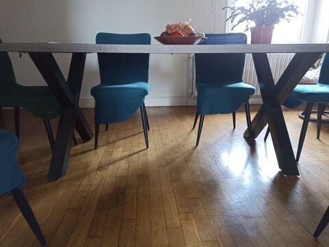 Table de salle � manger 250 Tavaux (39)