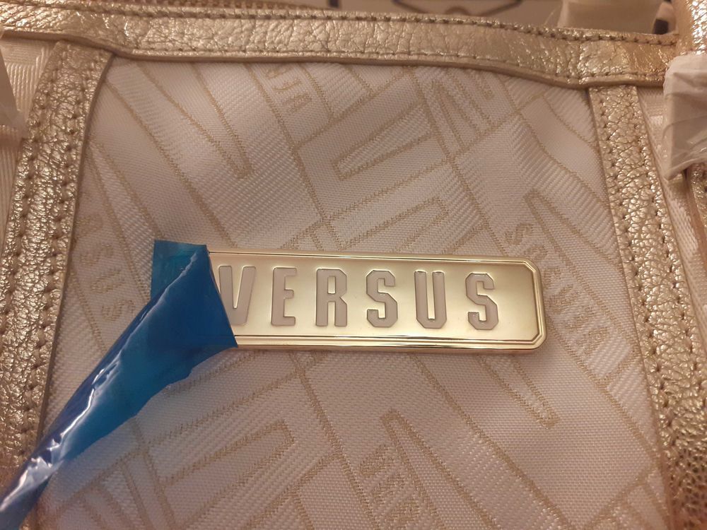 SAC &agrave;€ MAIN CABAS VERSUS VERSACE Maroquinerie