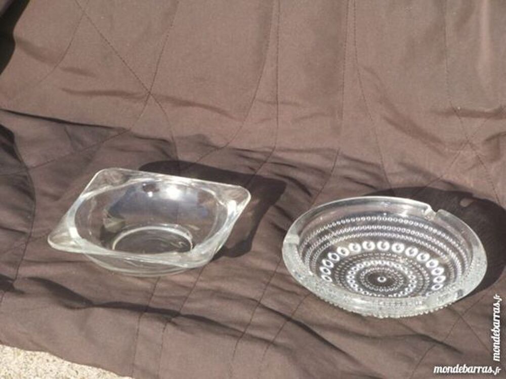 CENDRIERS en VERRE de TABLE Cuisine