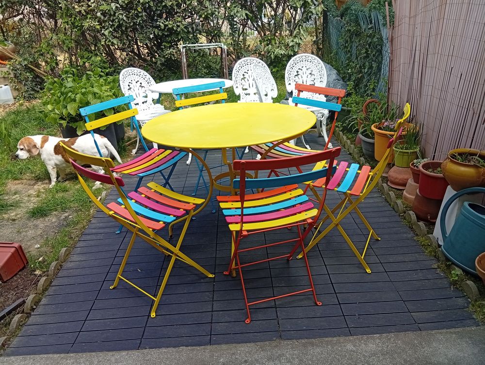 Salon de jardin multicolores Meubles