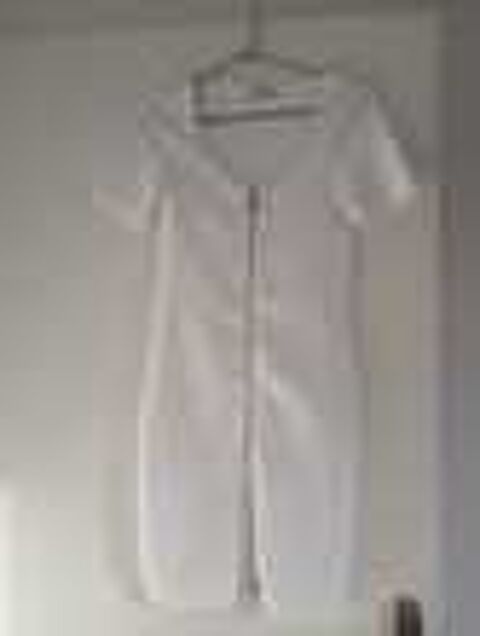 Vide armoire Vtements