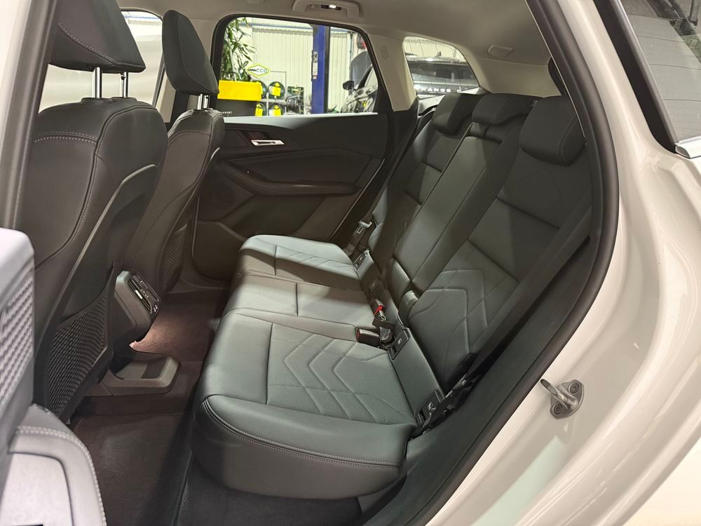 Serie 2 225e Active Tourer X-Drive Luxury Toit-Ouvrant Panoramique . 2023 occasion 31100 Toulouse