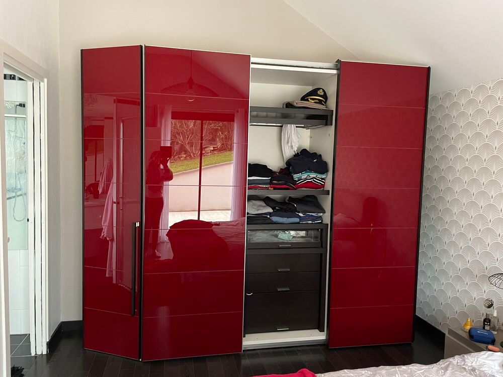 Armoire dressing 3 coulissants + 1 porte rouge bordeaux t Meubles