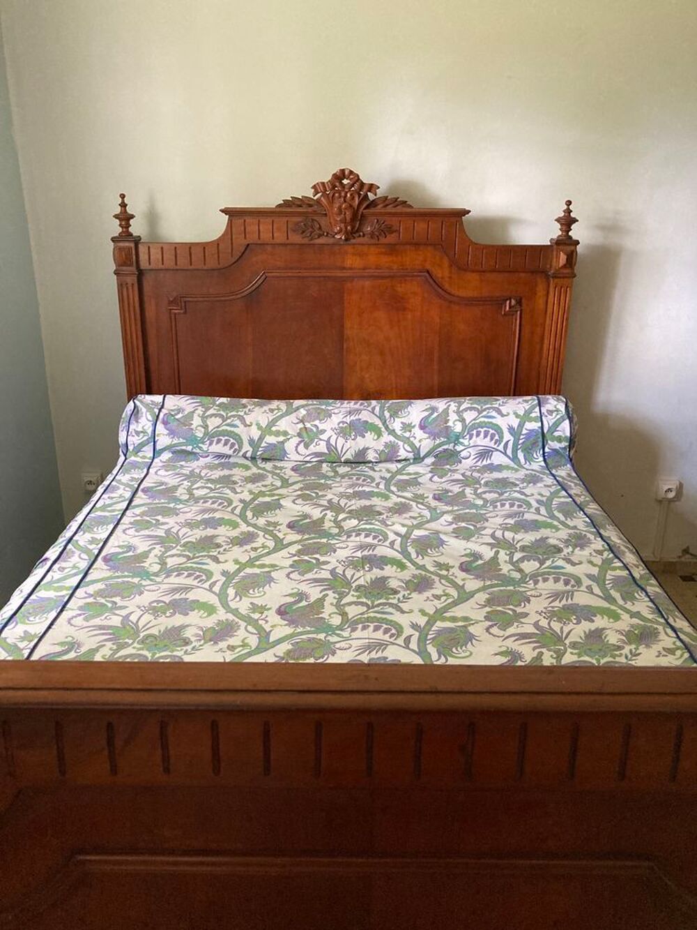 Chambre de style colonial Meubles