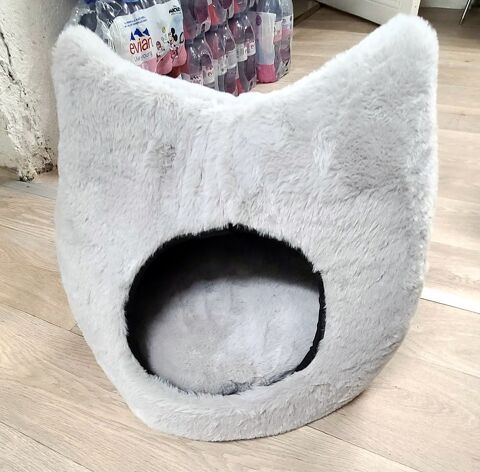 Niche pour chat (jamais utilisée) (marque Leeby) 20 94380 Bonneuil-sur-marne