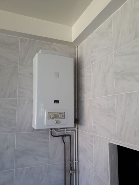 Chauffe eau GAZ de marque Vaillant 300 Dammartin-sur-Meuse (52)