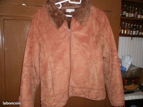 blouson en dain 20 Saint-Jean-d'Angly (17)