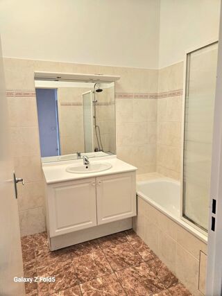  Appartement � louer 3 pi�ces 63 m� Thiais