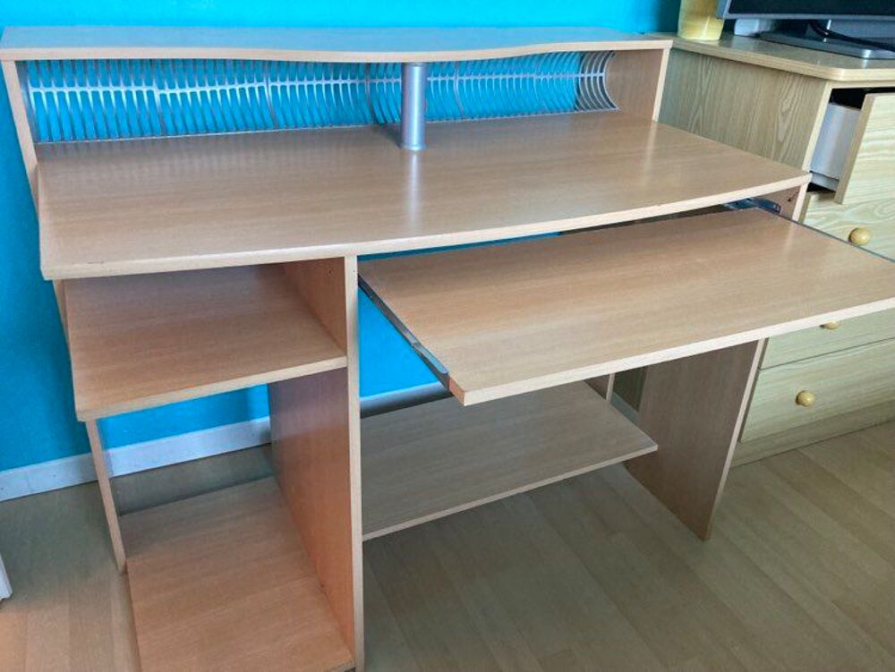 Bureau informatique Matériel informatique