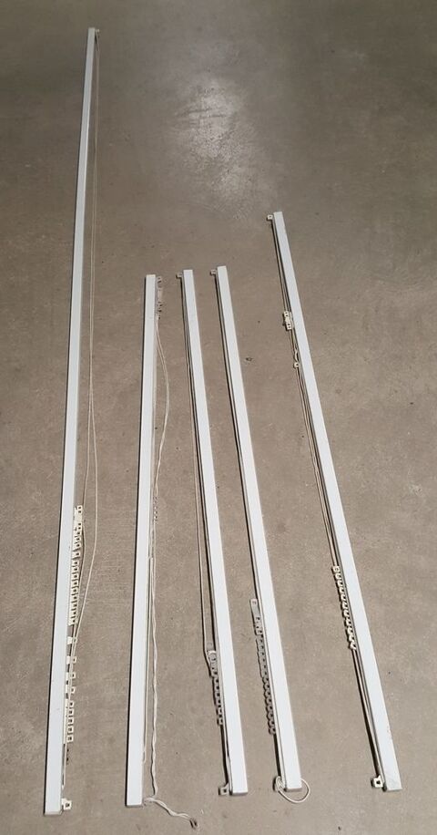 05 TRINGLES A RIDEAUX BLANCHES RAIL / CORDON 25 Fontaine-l�s-Dijon (21)