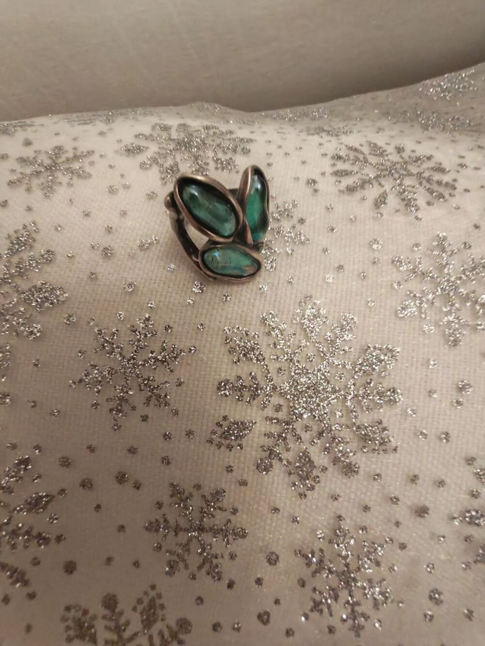 Magnifique bague argent&eacute;e pierres bleu ciel marque Sylver Bijoux et montres