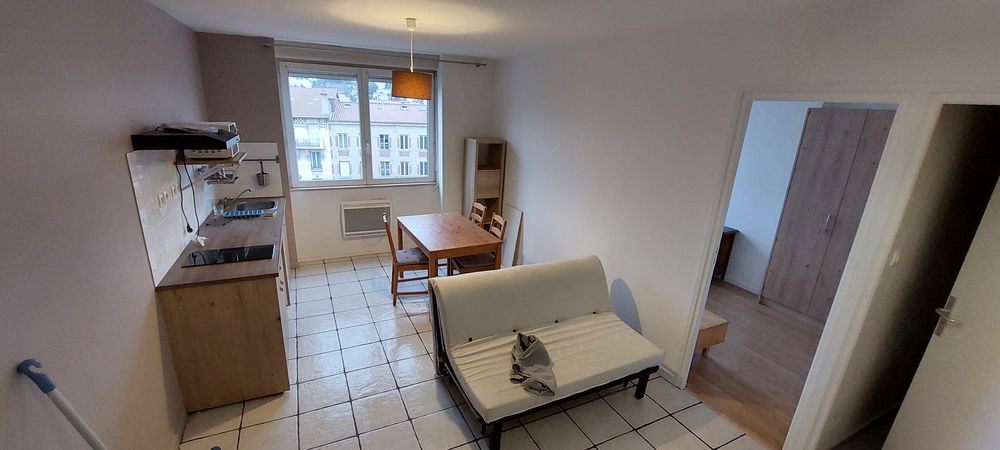 Location Appartement appartement meublé 34m² Saint-Étienne