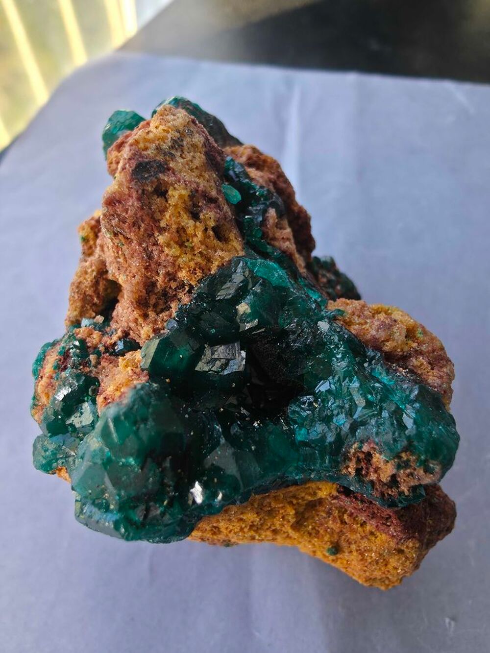 Min&eacute;ral de Collection Dioptase Brute sur Gangue-Katanga RDC 