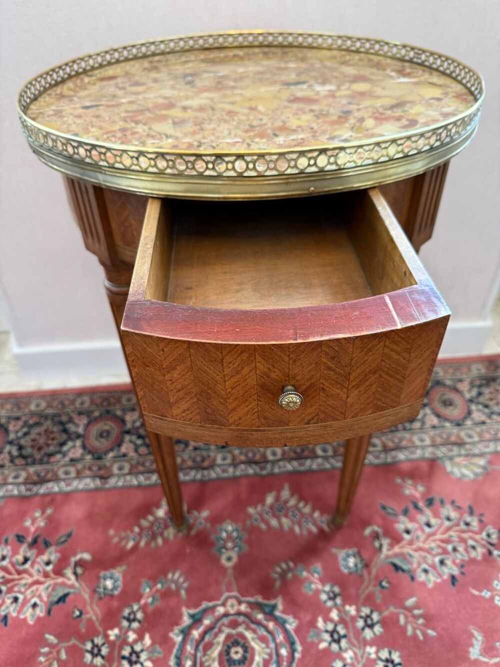 GUERIDON TABLE BOUILLOTTE DE STYLE LOUIS XVI Meubles