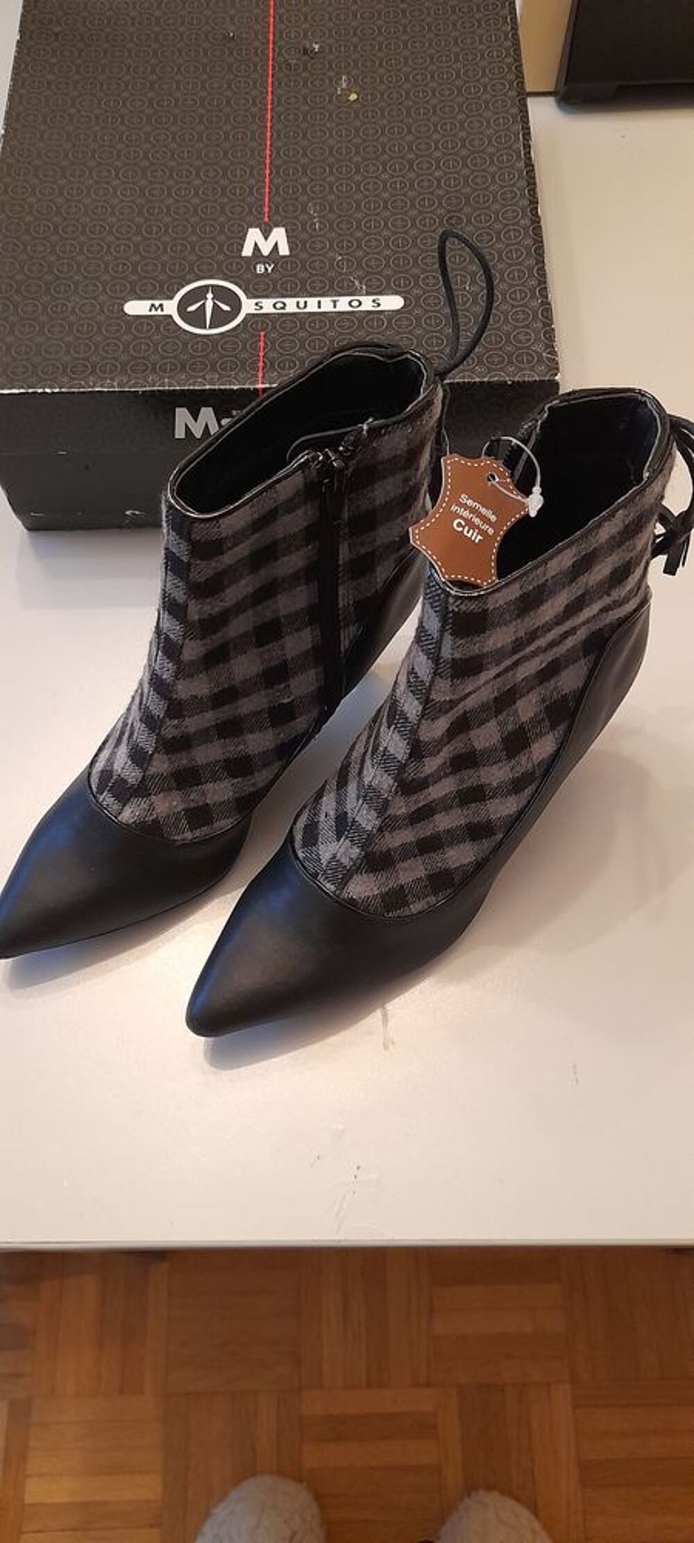 Bottines femme couleur damier pointure 37 Chaussures