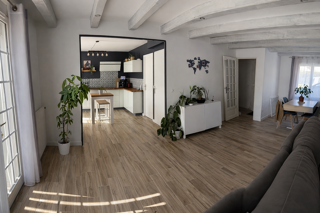 Maison � vendre 4 pi�ces 117 m� Le pontet