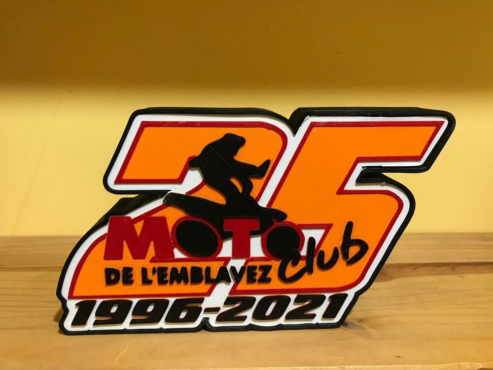 Lampe MOTO CLUB DE L EMBLAVEZ 3D leds &agrave; PILES Décoration