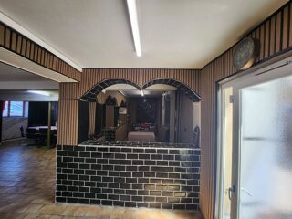  Immeuble � vendre 7 pi�ces 92 m�