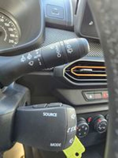 Sandero SANDERO TCE 90 STEPWAY CONFORT -22 2023 occasion 91410 Dourdan
