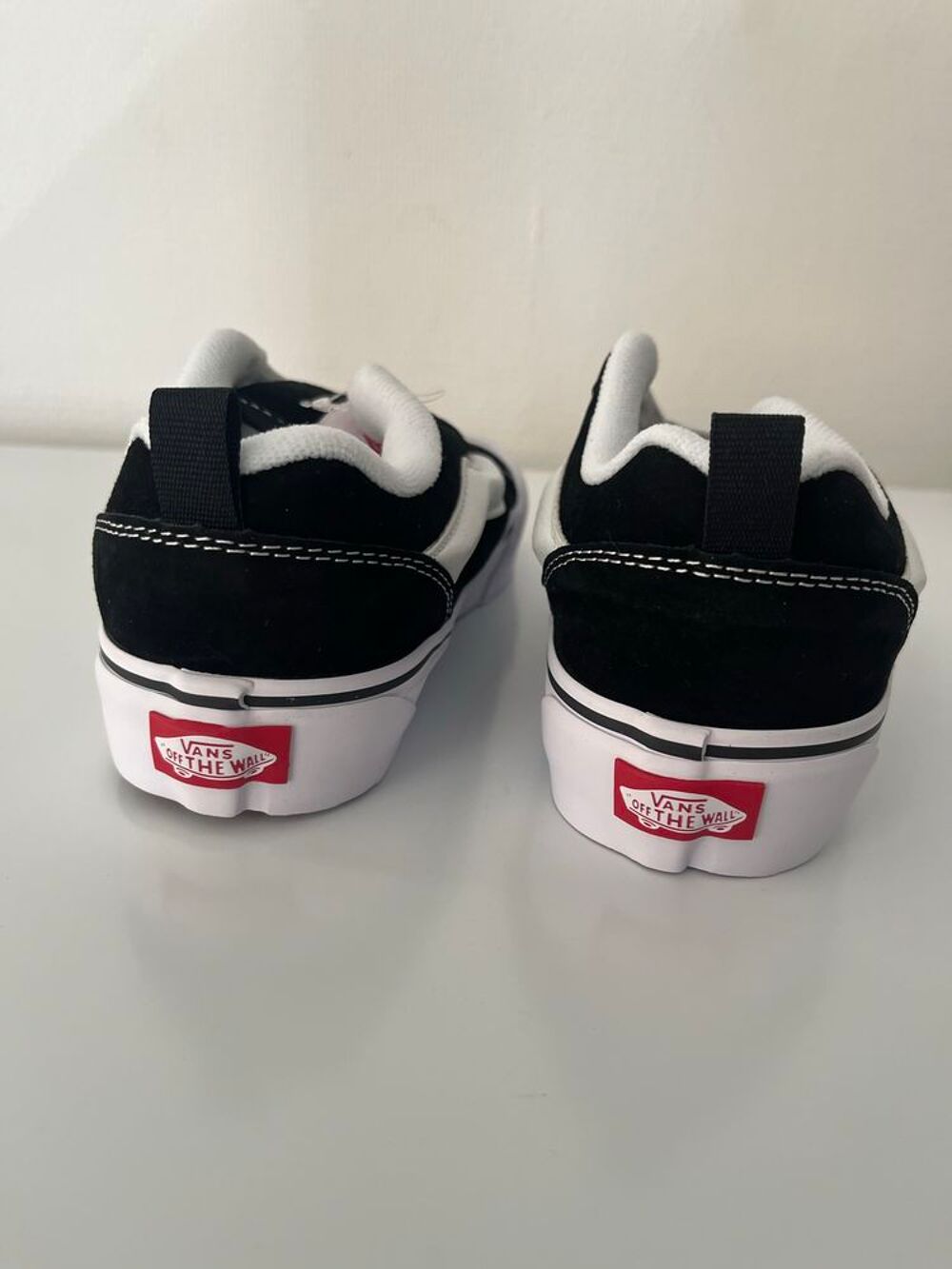 vans Knu Skool noir et blanc - pointure 38 Chaussures