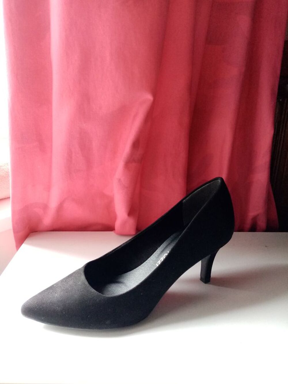 Escarpins, et chaussures ouverted Chaussures