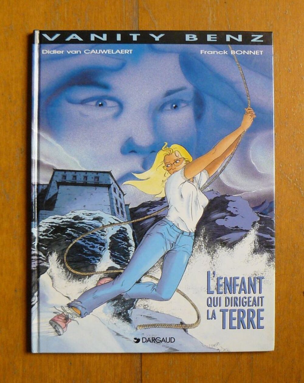 EO Vanity Benz : L'enfant qui dirigeait la terre - Bonnet Livres et BD