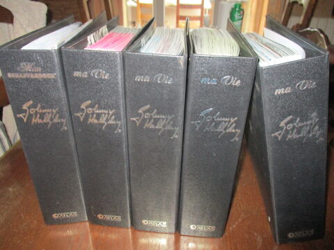 5 classeurs ATLAS johnny hallyday 300 Mis�rieux (01)